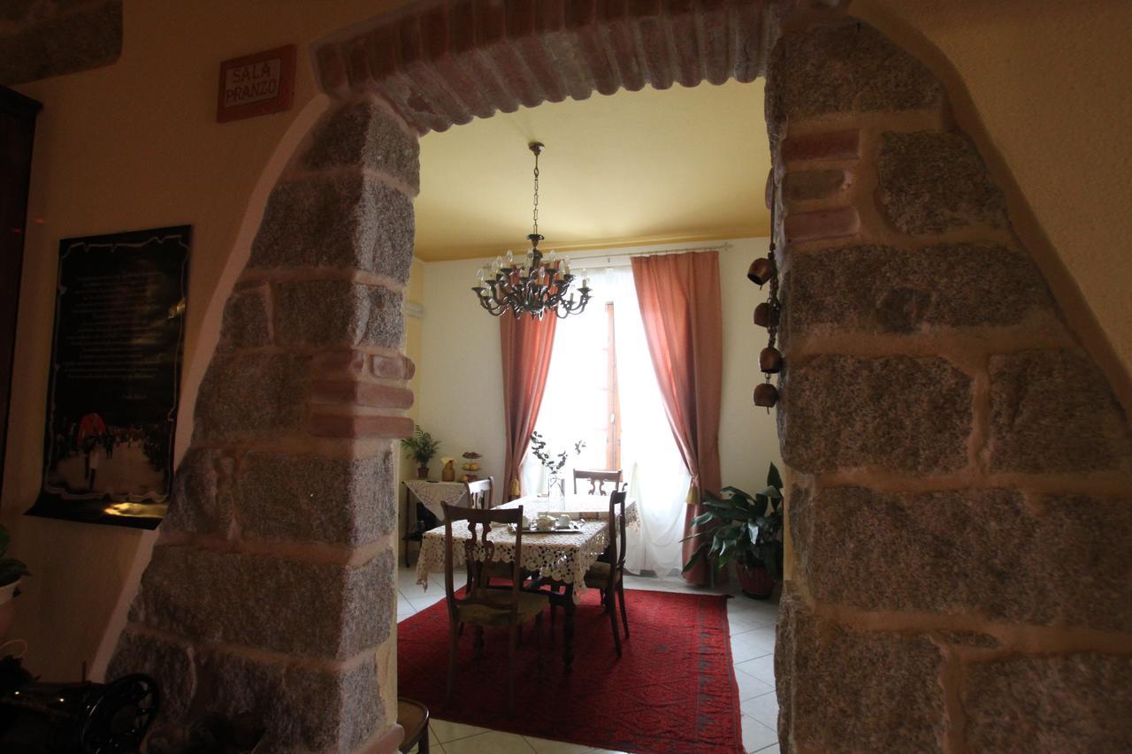 B&B Domus Deiana Mamoiada Ngoại thất bức ảnh